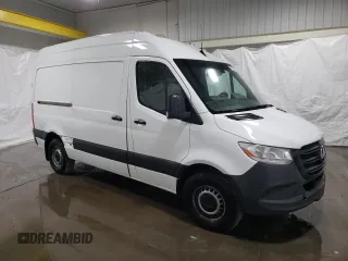 2021 Mercedes-Benz Sprinter Cargo with VIN W1Y4EBHY2MT057616, listed as a Copart auction lot 64847084 with 88,142 mi miles and Clean Title. Bid and sale history available at carsss.com. Image 4.