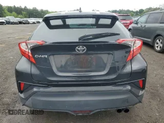 2018 Toyota C-HR XLE with VIN NMTKHMBX9JR058267, listed as a Copart auction lot 55808055 with 102,251 mi miles and Clean Title. Bid and sale history available at DreamBid. Image 6.