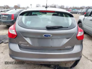 2013 Ford Focus SE with VIN 1FADP3K28DL263859, listed as a IAAI auction lot 41914296 with 103,213 mi miles and . Bid and sale history available at DreamBid. Image 16.