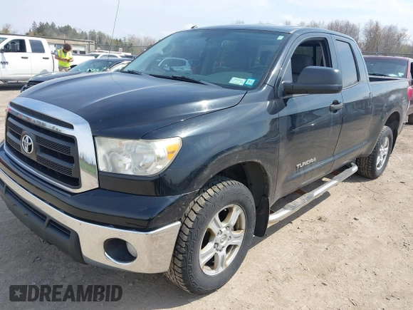 2010 Toyota Tundra 4WD Truck with VIN 5TFUM5F14AX015516, listed as a IAAI auction lot 42118639 with 204,489 mi miles. Bid and sale history available at carsss.com. Image 2.