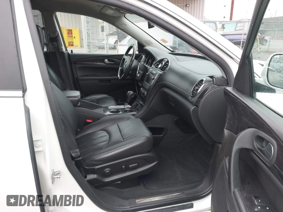 2015 Buick Enclave Leather with VIN 5GAKVBKD0FJ111979, listed as a IAAI auction lot 40579138 with 171,403 mi miles and . Bid and sale history available at carsss.com. Image 5.
