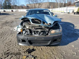 2005 BMW 3 Series 330xi with VIN WBAEW53445PN40110, listed as a Copart auction lot 86427714 with 163,364 mi miles and Clean Title. Bid and sale history available at DreamBid. Image 5.