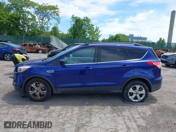 2016 Ford Escape SE z VIN 1FMCU9GX0GUA76647, wystawiony jako IAAI lot #42314233 z przebiegiem 86 010 mil mil oraz . Historia ofert i sprzedaży dostępna na DreamBid. Obrazek 15.