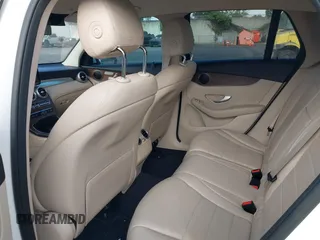 2022 Mercedes-Benz GLC 300 with VIN W1N0G8DB0NG057604, listed as a IAAI auction lot 42381397 with 29,171 mi miles and . Bid and sale history available at DreamBid. Image 8.