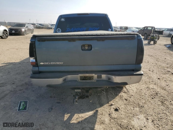 2006 Chevrolet Silverado 1500 LT1 with VIN 2GCEC13Z361272469, listed as a Copart auction lot 45394565 with 216,312 mi miles and Salvage Title. Bid and sale history available at carsss.com. Image 6.