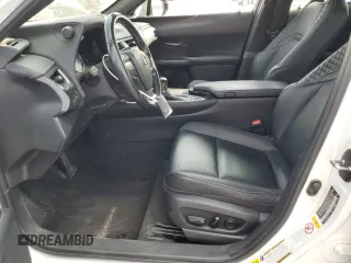 2019 Lexus UX 200 z VIN JTHY3JBH6K2014719, wystawiony jako Copart lot #59621285 z przebiegiem 75 685 mil mil oraz Szkoda całkowita • Salvage title. Historia ofert i sprzedaży dostępna na DreamBid. Obrazek 7.