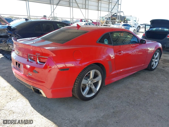 2012 Chevrolet Camaro 2LT with VIN 2G1FC1E37C9179375, listed as a IAAI auction lot 41670902 with 160,901 mi miles. Bid and sale history available at carsss.com. Image 4.