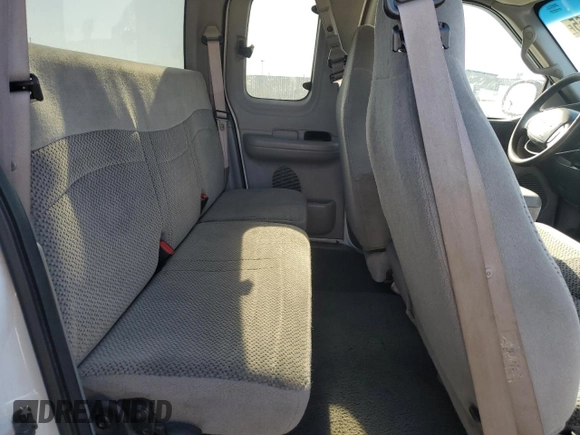 2000 Ford F-150 XL with VIN 1FTRX18W5YKB13685, listed as a Copart auction lot 48286865 with 249,053 mi miles and Salvage Title. Bid and sale history available at carsss.com. Image 10.