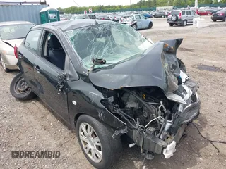 2011 Mazda 2 Touring z VIN JM1DE1HZ9B0101794, wystawiony jako IAAI lot #42318743 z przebiegiem 137 224 mil mil oraz . Historia ofert i sprzedaży dostępna na DreamBid. Obrazek 12.