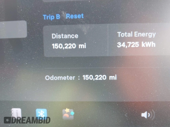 2019 Tesla Model 3 Mid Range with VIN 5YJ3E1EA3KF415601, listed as a IAAI auction lot 42125393 with 150,220 mi miles and . Bid and sale history available at carsss.com. Image 16.