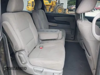 2012 Honda Odyssey EX z VIN 5FNRL5H45CB084342, wystawiony jako IAAI lot #42329303 z przebiegiem 173 711 mil mil oraz . Historia ofert i sprzedaży dostępna na DreamBid. Obrazek 8.
