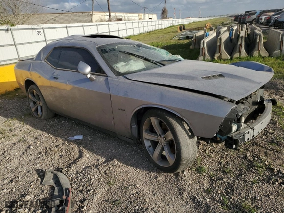 2015 Dodge Challenger R/T with VIN 2C3CDZAT4FH707299, listed as a Copart auction lot 49141075 with 147,983 mi miles and Clean Title. Bid and sale history available at carsss.com. Image 4.