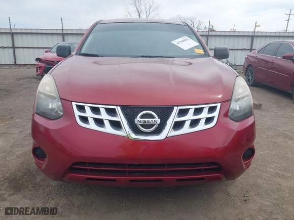 2015 Nissan Rogue Select S with VIN JN8AS5MT8FW668784, listed as a IAAI auction lot 41768882 with 136,030 mi miles. Bid and sale history available at carsss.com. Image 13.