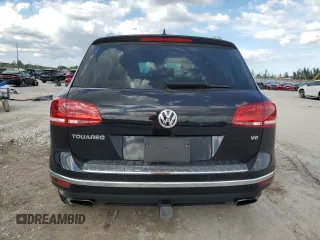 2017 Volkswagen Touareg Sport with VIN WVGEF7BP2HD000699, listed as a Copart auction lot 47234685 with Not Provided miles and Salvage Title. Bid and sale history available at DreamBid. Image 6.