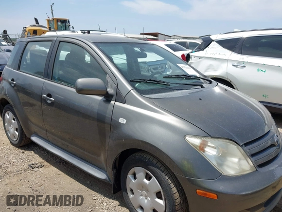 2004 Scion xA z VIN JTKKT624X40073877, wystawiony jako IAAI lot #42321335 z przebiegiem 230 700 mil mil oraz . Historia ofert i sprzedaży dostępna na DreamBid. Obrazek 1.