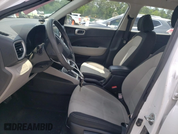 2021 Hyundai Venue SEL with VIN KMHRC8A32MU112797, listed as a Copart auction lot 56504095 with 59,662 mi miles and Salvage title. Bid and sale history available at DreamBid. Image 7.