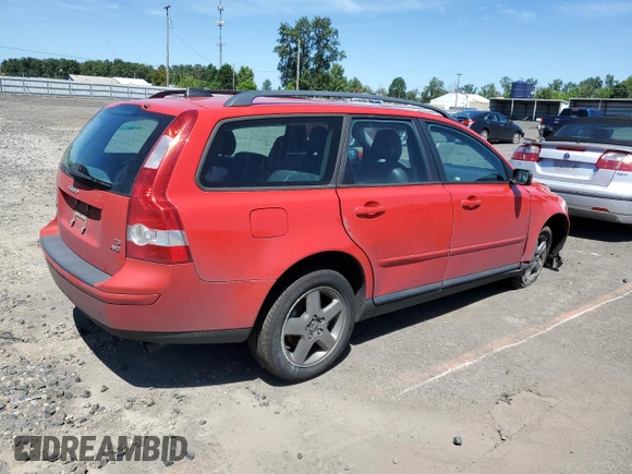 2006 Volvo V50 with VIN YV1MJ682262169015, listed as a Copart auction lot 72363604 with 152,210 mi miles and Salvage Title. Bid and sale history available at carsss.com. Image 3.