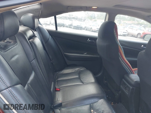 2013 Nissan Maxima SV с VIN 1N4AA5AP8DC811209, выставлен на аукционе IAAI как лот 42803509 с пробегом 121 233 миль миль и . История ставок и продаж доступна на DreamBid. Изображение 8.