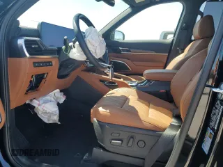 2025 Kia Telluride SX X-Line with VIN 5XYP5DGC0SG599325, listed as a Copart auction lot 51951635 with 3,212 mi miles and Salvage title. Bid and sale history available at DreamBid. Image 7.