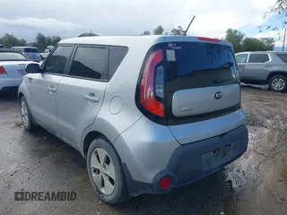2016 Kia Soul with VIN KNDJN2A25G7854758, listed as a IAAI auction lot 41799113 with 87,196 mi miles and . Bid and sale history available at DreamBid. Image 3.