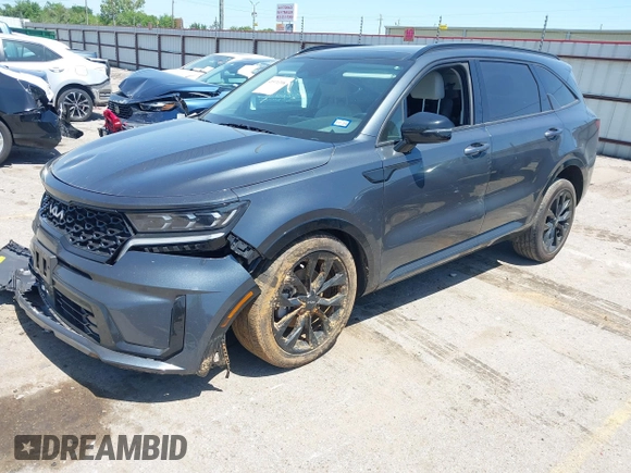 2023 Kia Sorento SX z VIN 5XYRK4LF3PG242259, wystawiony jako IAAI lot #41970398 z przebiegiem 31 293 mil mil oraz . Historia ofert i sprzedaży dostępna na DreamBid. Obrazek 17.