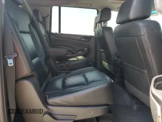 2018 Chevrolet Suburban LT with VIN 1GNSCHKC7JR321768, listed as a Copart auction lot 53074035 with 189,128 mi miles and Clean Title. Bid and sale history available at carsss.com. Image 11.