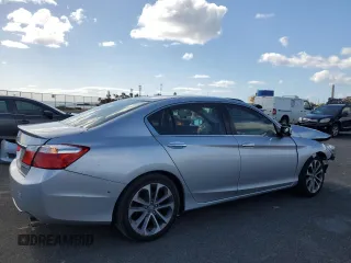 2015 Honda Accord Sport with VIN 1HGCR2F59FA087113, listed as a Copart auction lot 48676595 with 74,392 mi miles and Salvage Title. Bid and sale history available at DreamBid. Image 3.