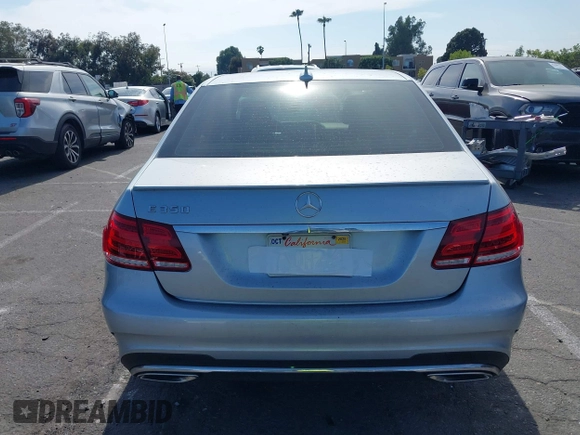 2014 Mercedes-Benz E 350 Sport с VIN WDDHF5KB6EA807269, выставлен на аукционе IAAI как лот 42509036 с пробегом 120 451 миль миль и . История ставок и продаж доступна на DreamBid. Изображение 16.