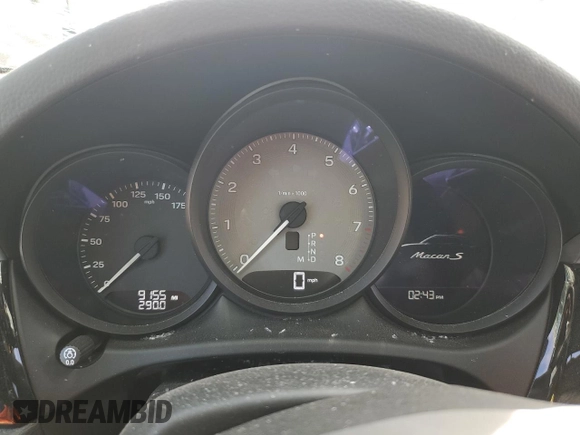 2023 Porsche Macan S с VIN WP1AG2A50PLB35346, выставлен на аукционе Copart как лот 43214635 с пробегом 9 155 миль миль и Списание • Salvage title. История ставок и продаж доступна на DreamBid. Изображение 9.