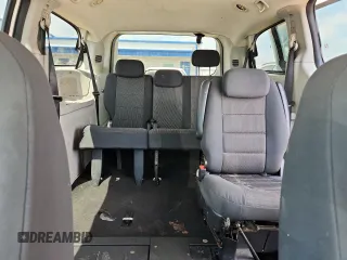 2009 Dodge Grand Caravan SE with VIN 2D8HN44E99R623672, listed as a Copart auction lot 62427625 with 194,846 mi miles and Non repairable. Bid and sale history available at DreamBid. Image 10.
