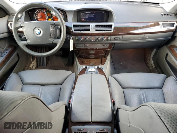 2005 BMW 7 Series 745i z VIN WBAGL63565DP76324, wystawiony jako Copart lot #45037385 z przebiegiem 52 771 mil mil oraz Szkoda całkowita • Salvage title. Historia ofert i sprzedaży dostępna na DreamBid. Obrazek 8.