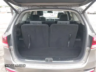 2017 Kia Sorento SXL z VIN 5XYPK4A59HG253995, wystawiony jako IAAI lot #42367134 z przebiegiem 118 084 mil mil oraz . Historia ofert i sprzedaży dostępna na DreamBid. Obrazek 17.