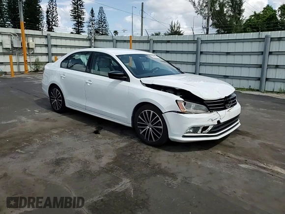 2017 Volkswagen Jetta Sport z VIN 3VWD17AJ6HM354058, wystawiony jako Copart lot #58650755 z przebiegiem 72 089 mil mil oraz Szkoda całkowita • Salvage title. Historia ofert i sprzedaży dostępna na DreamBid. Obrazek 13.