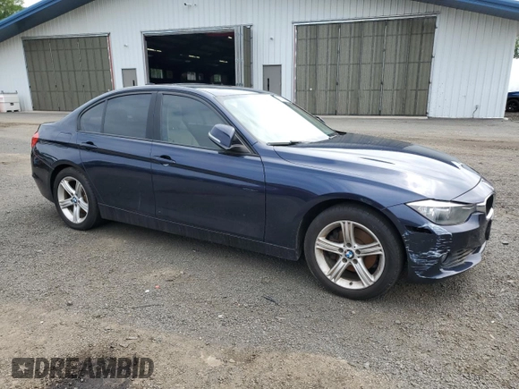 2013 BMW 3 Series 328i xDrive z VIN WBA3B5C59DF596737, wystawiony jako Copart lot #64433395 z przebiegiem 76 417 mil mil oraz Czysty tytuł • Clean title. Historia ofert i sprzedaży dostępna na DreamBid. Obrazek 4.