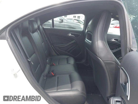 2014 Mercedes-Benz CLA 250 with VIN WDDSJ4EB4EN153018, listed as a IAAI auction lot 42458160 with 80,681 mi miles and . Bid and sale history available at DreamBid. Image 8.