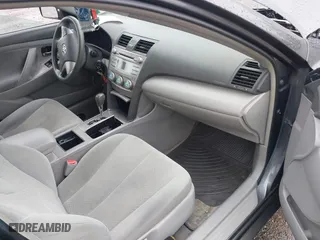 2007 Toyota Camry CE with VIN 4T1BE46K77U688152, listed as a IAAI auction lot 41799406 with 152,033 mi miles. Bid and sale history available at carsss.com. Image 5.