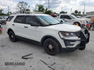 2017 Ford Police Interceptor Utility z VIN 1FM5K8ARXHGD92284, wystawiony jako Copart lot #62311115 z przebiegiem 79 646 mil mil oraz Szkoda całkowita • Salvage title. Historia ofert i sprzedaży dostępna na DreamBid. Obrazek 4.
