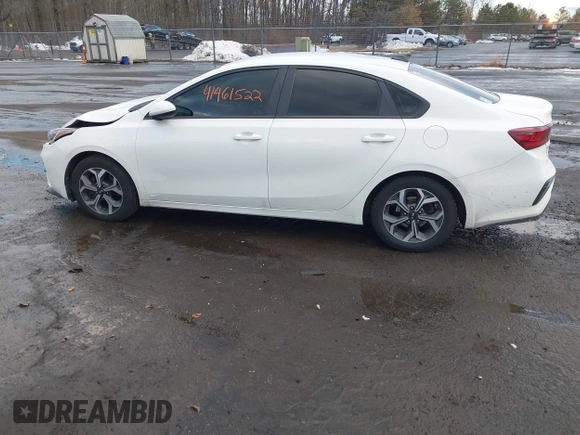 2019 Kia Forte LXS with VIN 3KPF24AD4KE037091, listed as a IAAI auction lot 41461522 with 138,590 mi miles. Bid and sale history available at carsss.com. Image 14.