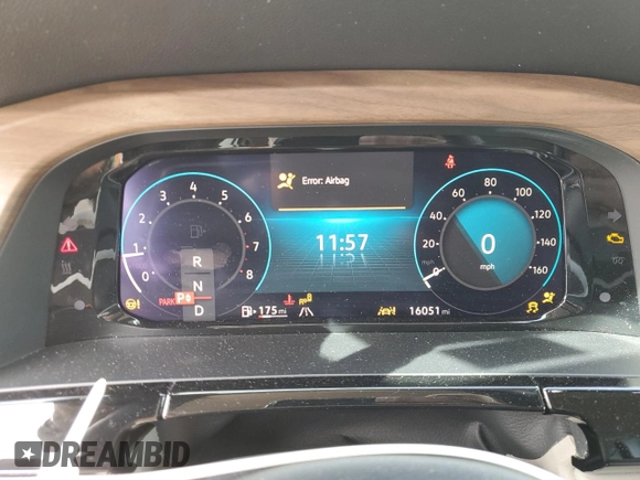 2024 Volkswagen Atlas SE with VIN 1V2LR2CAXRC548312, listed as a Copart auction lot 48427095 with 16,051 mi miles and Salvage title. Bid and sale history available at DreamBid. Image 9.