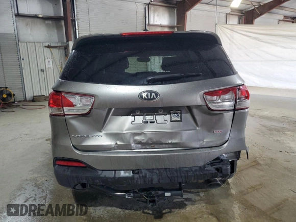 2016 Kia Sorento LX with VIN 5XYPG4A36GG186464, listed as a Copart auction lot 50927305 with 268,846 mi miles and Salvage Title. Bid and sale history available at carsss.com. Image 6.