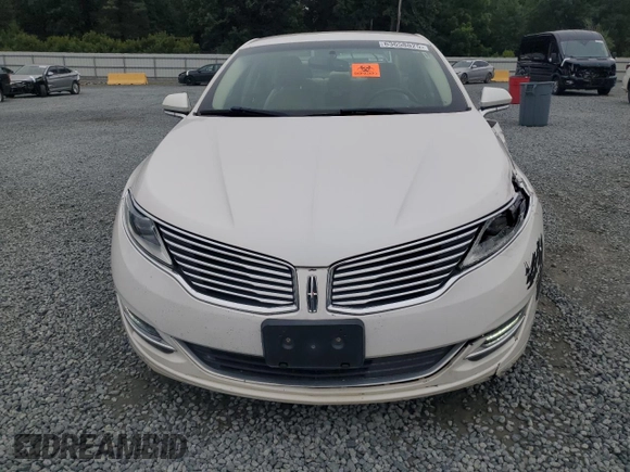 2015 Lincoln MKZ z VIN 3LN6L2G95FR626407, wystawiony jako Copart lot #63658825 z przebiegiem 121 361 mil mil oraz Szkoda całkowita • Salvage title. Historia ofert i sprzedaży dostępna na DreamBid. Obrazek 5.