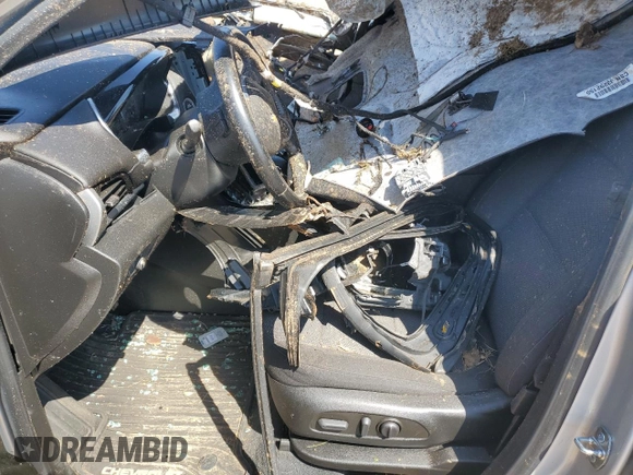 2022 Chevrolet Traverse LT Cloth z VIN 1GNERGKWXNJ117860, wystawiony jako Copart lot #52533485 z przebiegiem Nie podano mil oraz Szkoda całkowita • Salvage title. Historia ofert i sprzedaży dostępna na DreamBid. Obrazek 7.