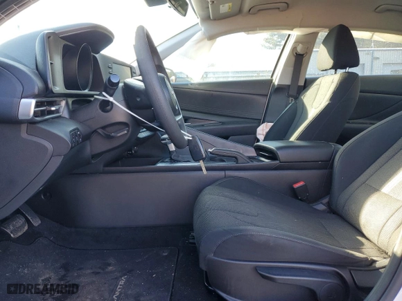 2022 Hyundai Elantra SE with VIN 5NPLL4AG1NH055705, listed as a Copart auction lot 42786315 with 39,498 mi miles and Salvage Title. Bid and sale history available at carsss.com. Image 7.