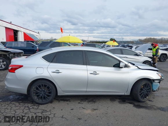 2016 Nissan Sentra SV with VIN 3N1AB7AP8GY262807, listed as a IAAI auction lot 41502163 with 123,707 mi miles and . Bid and sale history available at DreamBid. Image 14.