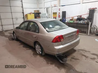 2002 Honda Civic EX with VIN 1HGES26742L023171, listed as a IAAI auction lot 41847192 with 193,504 mi miles and . Bid and sale history available at DreamBid. Image 3.