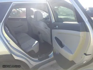 2017 Hyundai Tucson Value with VIN KM8J33A22HU457809, listed as a IAAI auction lot 41632652 with 26,154 mi miles. Bid and sale history available at carsss.com. Image 8.