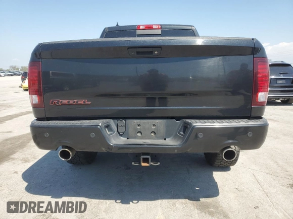 2016 Ram 1500 Rebel z VIN 1C6RR7YT1GS350439, wystawiony jako Copart lot #52300885 z przebiegiem 196 557 mil mil oraz Szkody całkowita. Historia ofert i sprzedaży dostępna na DreamBid. Obrazek 6.