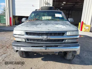 2002 Chevrolet Tahoe LS with VIN 1GNEC13Z42R208899, listed as a IAAI auction lot 41162432 with 268,783 mi miles and . Bid and sale history available at DreamBid. Image 6.