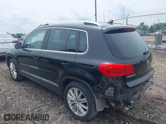 2013 Volkswagen Tiguan S with VIN WVGBV3AX7DW611410, listed as a IAAI auction lot 42549561 with 115,855 mi miles and . Bid and sale history available at DreamBid. Image 3.