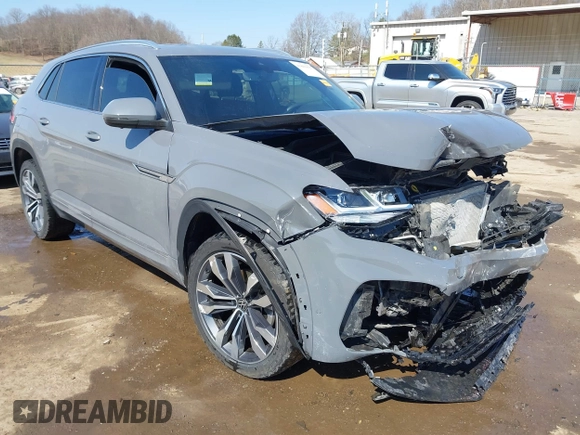 2023 Volkswagen Atlas SEL Premium R-Line с VIN 1V2FE2CA6PC206412, выставлен на аукционе IAAI как лот 41801027 с пробегом 64 898 миль миль и . История ставок и продаж доступна на DreamBid. Изображение 1.